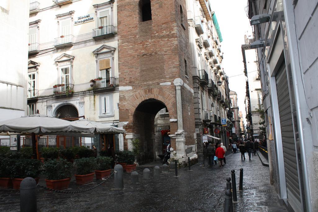 Charming Apartment Naples Exterior photo